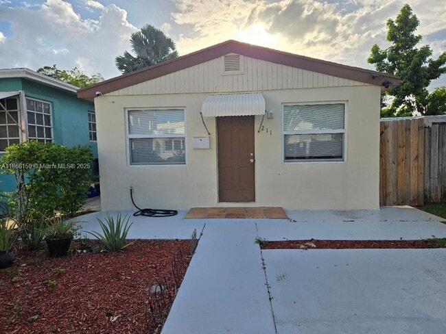 property at 211 S F St