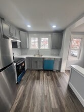 122 Reading Ave in Shillington, PA - Building Photo - Building Photo