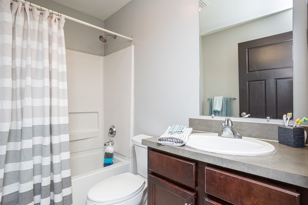 Mid City Gardens Apartments in Baton Rouge, LA