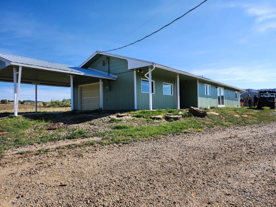 10766 Rd 34 in Mancos, CO - Building Photo