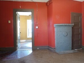 1359 N Limestone St in Gaffney, SC - Building Photo - Building Photo