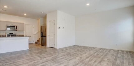 4229 Venus Falls Ave in North Las Vegas, NV - Building Photo - Building Photo