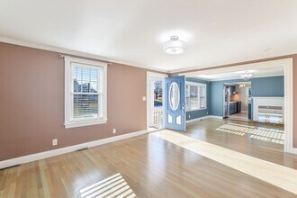 325 Park Ave in New Bedford, MA - Building Photo - Building Photo