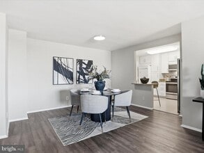 1800 Old Meadow Rd in McLean, VA - Building Photo - Building Photo