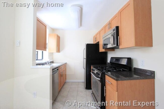 60 Brattle St, Unit #302