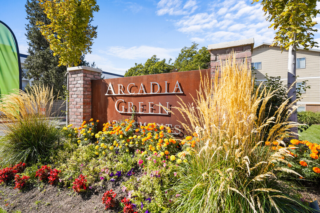 Arcadia Green Apartments in Salt Lake City, UT - Foto de edificio