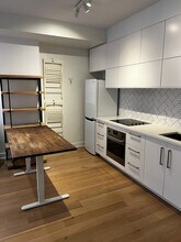 6363 Saint Laurent Boul in Montréal, QC - Building Photo - Building Photo