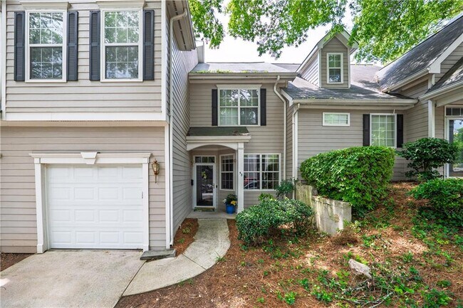 property at 53 Hammock Pl SE