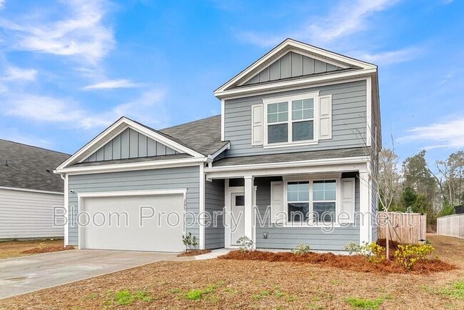 property at 205 Maple Hl Dr