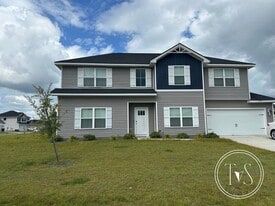 472 Abode Ave in Hinesville, GA - Building Photo