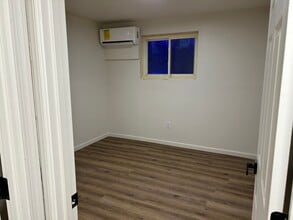 301X Dupont Ave in Baltimore, MD - Building Photo - Building Photo