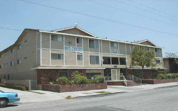 4061 W. 138th St. in Hawthorne, CA - Building Photo - Building Photo