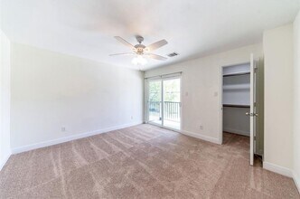 5007 Mallow St in Houston, TX - Building Photo - Building Photo