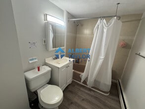22 Royal St, Unit 2 in Boston, MA - Building Photo - Building Photo