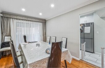 95-25-95-67 67th Ave in Forest Hills, NY - Building Photo - Building Photo