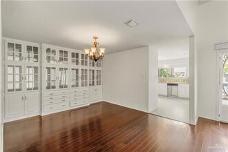 119 E Sunflower Ave in McAllen, TX - Building Photo - Building Photo