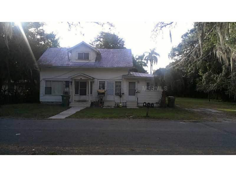 2224 12th St W in Bradenton, FL - Building Photo