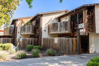 E St Apartments in Santa Rosa, CA - Building Photo - Primary Photo