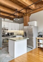 732 S Financial Pl, Unit 419 in Chicago, IL - Building Photo - Building Photo