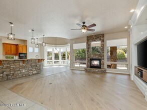 1571 Gettysvue Way in Prescott, AZ - Foto de edificio - Building Photo