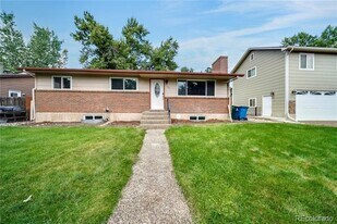 1206 Westmoreland Rd in Colorado Springs, CO - Building Photo