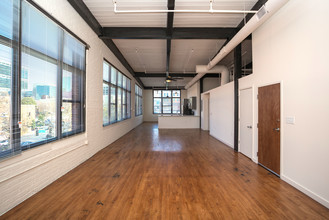 MC Kiser Lofts in Atlanta, GA - Building Photo - Interior Photo