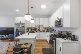 1636 N Western Ave in Chicago, IL - Building Photo - Building Photo