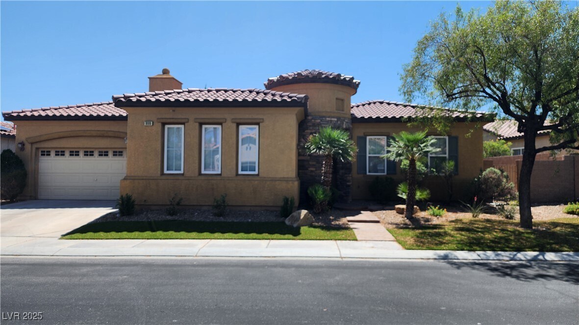 7888 Galloping Hills St in Las Vegas, NV - Building Photo
