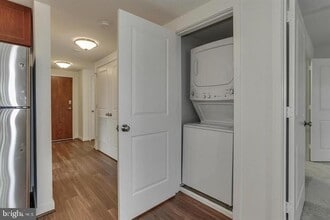 905 N Jackson St in Arlington, VA - Building Photo - Building Photo