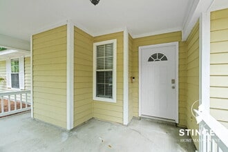 12 Robin Way in Beaufort, SC - Building Photo - Building Photo