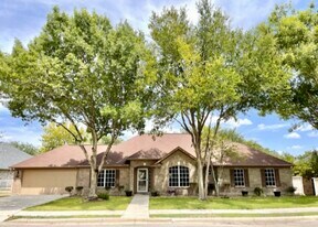 1604 Canyon Oak in Schertz, TX - Building Photo
