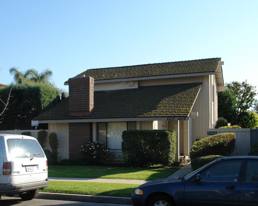 4412-4418 Green Ave in Los Alamitos, CA - Foto de edificio