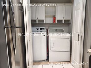 3707 Colony Crossing Dr in Charlotte, NC - Building Photo - Building Photo