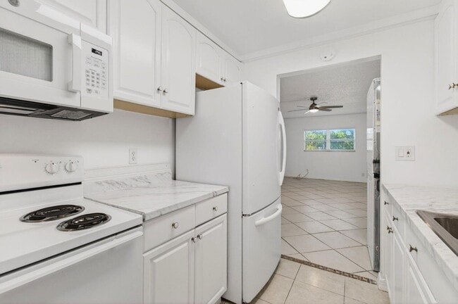 500 SW 2nd Ave, Unit 111