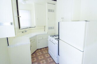 807-813 W 30th St in Los Angeles, CA - Foto de edificio - Interior Photo