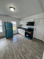 107 Eastern Ave in Worcester, MA - Building Photo