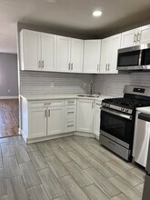 86 Webster Ave in Jersey City, NJ - Building Photo - Building Photo