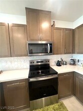 357 Ukelele Pl in Henderson, NV - Building Photo - Building Photo