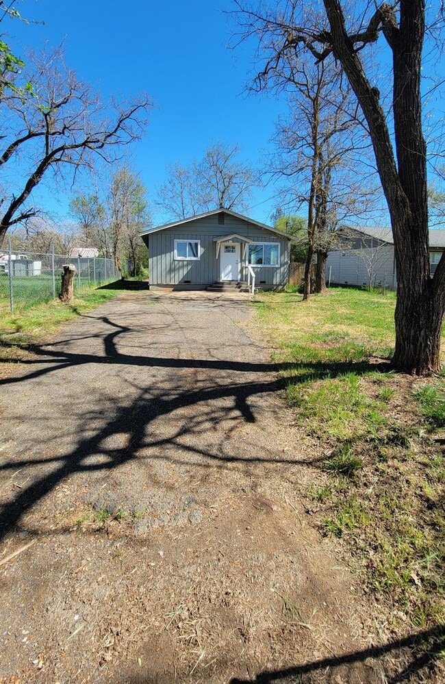 property at 6941 Skyway St