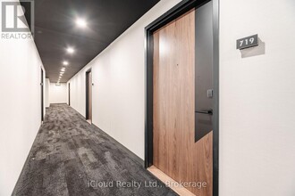 1037 The Queensway in Toronto, ON - Building Photo - Building Photo