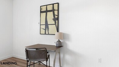 217 S Garland Ave, Unit 2202 in Garland, TX - Building Photo - Building Photo