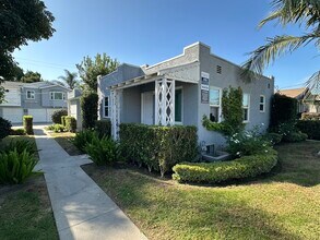 4114-4120 Beck Ave in Bell, CA - Foto de edificio - Building Photo