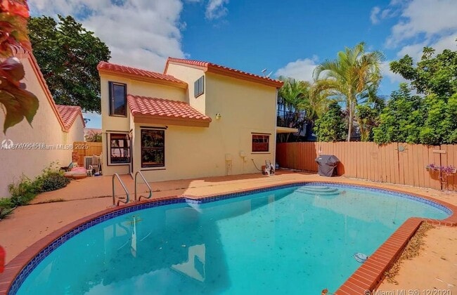 9953 SW 147th Ct