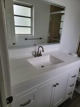 2100 Diana Dr in Hallandale Beach, FL - Building Photo - Building Photo