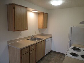 4275 Tiffany Pl NE in Keizer, OR - Building Photo - Building Photo