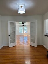 3413 La Cresta Dr in Bakersfield, CA - Building Photo - Building Photo