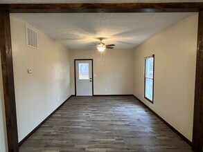 1615 N 14th St in Terre Haute, IN - Building Photo - Building Photo