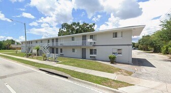 2935 Eccleston St in Orlando, FL - Building Photo