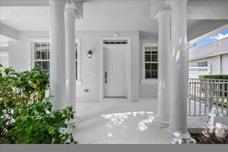 244 Clocktower Dr in Jupiter, FL - Building Photo - Building Photo