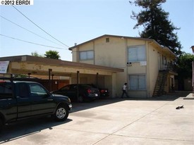 1722-1728 Sutter Ave Apartments